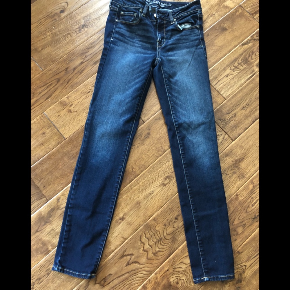 American Eagle skinny jeans
